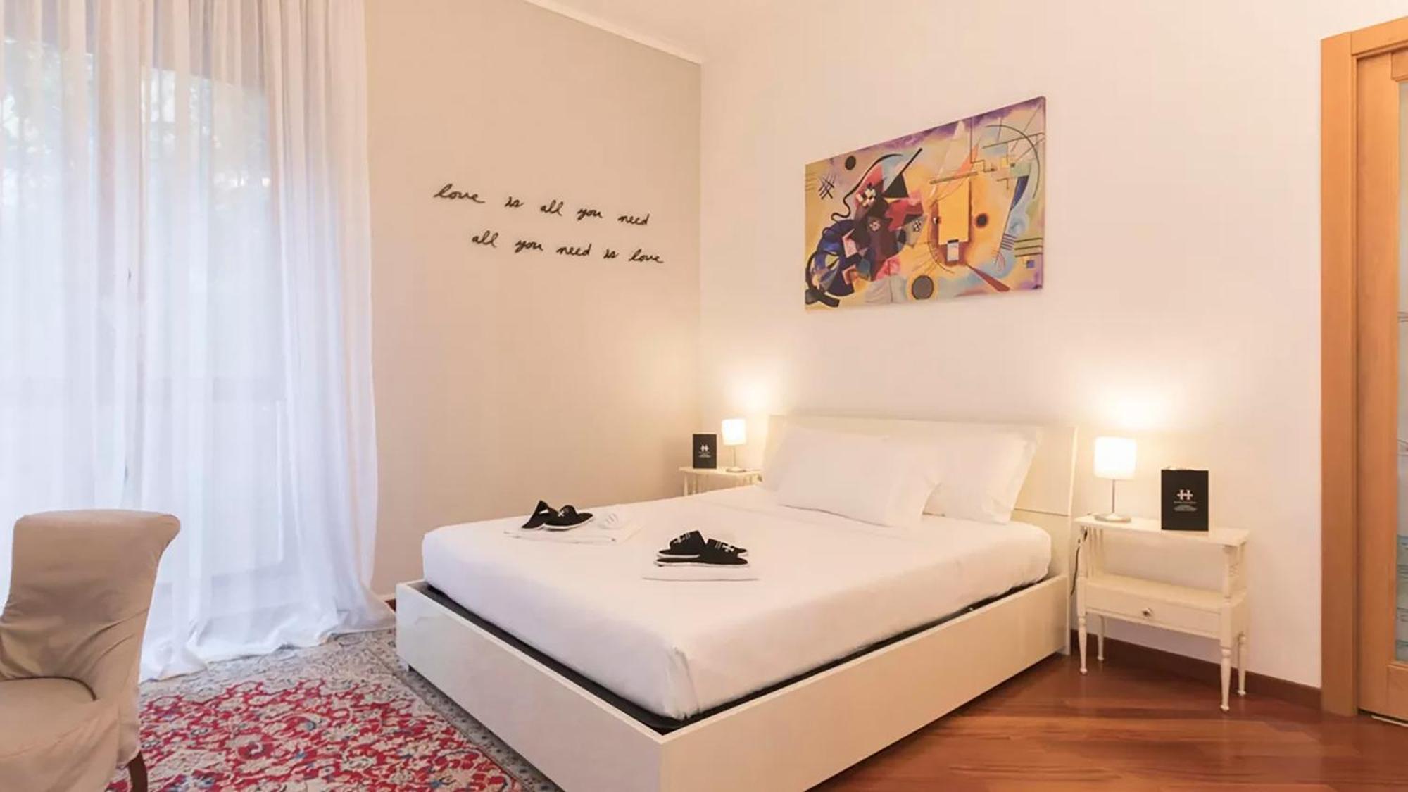 Classbnb - Two Apartments 400 Meters From The Duomo Mediolan Zewnętrze zdjęcie