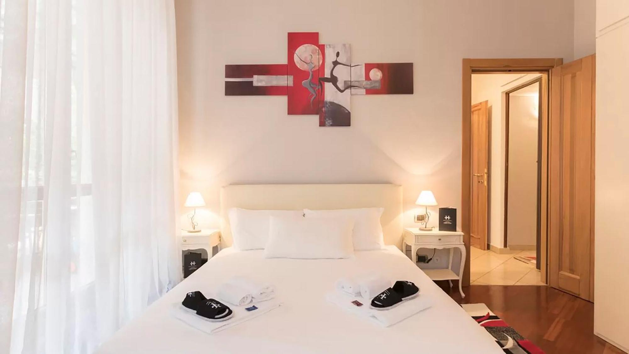 Classbnb - Two Apartments 400 Meters From The Duomo Mediolan Zewnętrze zdjęcie