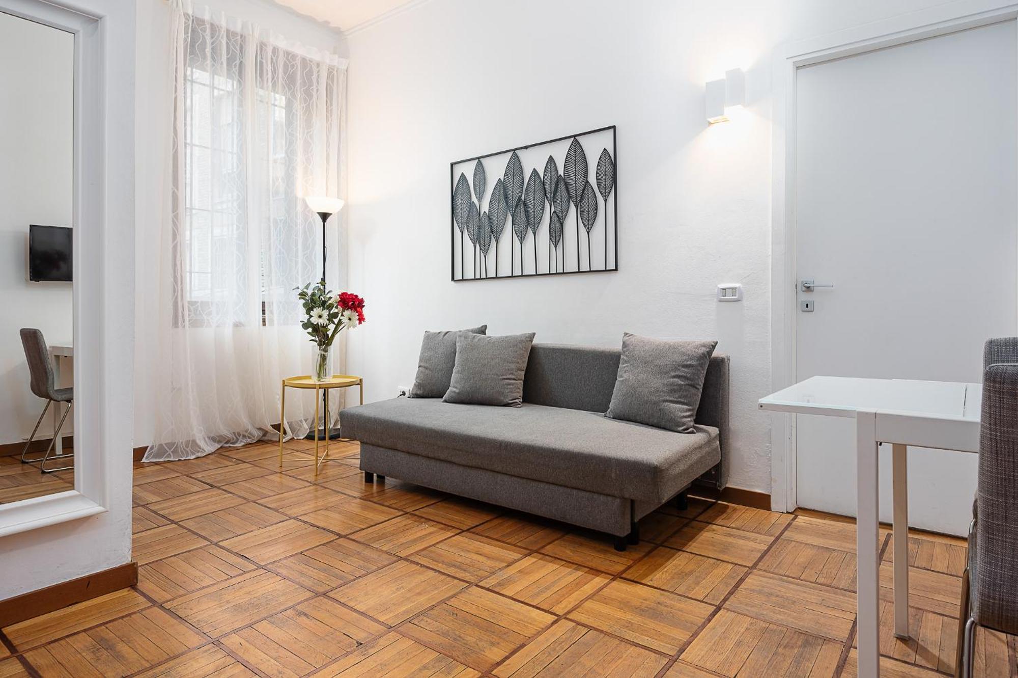 Classbnb - Two Apartments 400 Meters From The Duomo Mediolan Zewnętrze zdjęcie